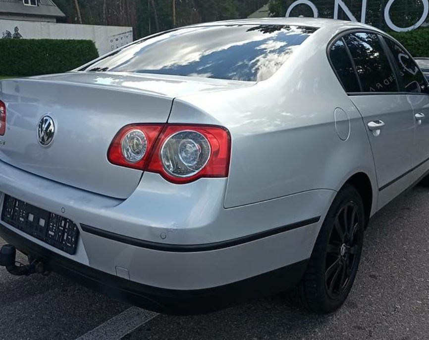 Volkswagen Passat B6 2009