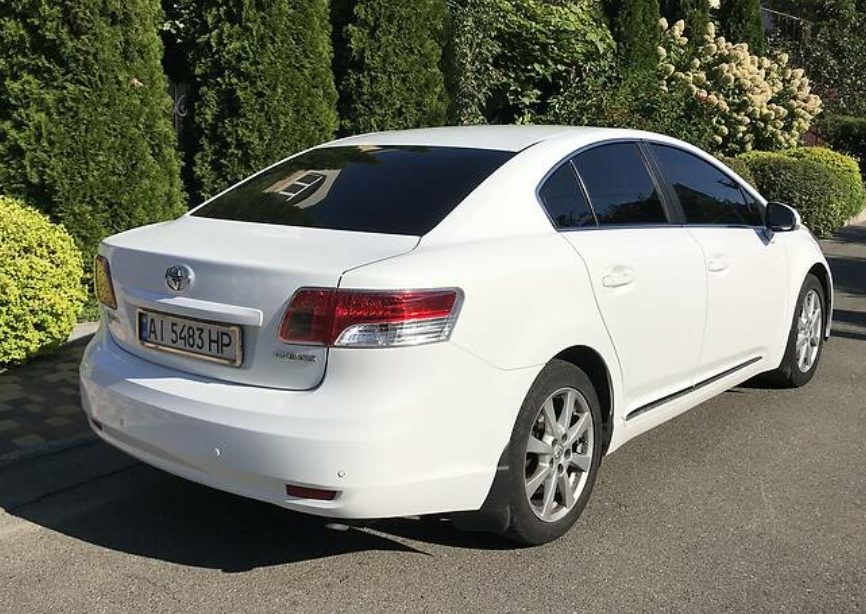 Toyota Avensis 2011