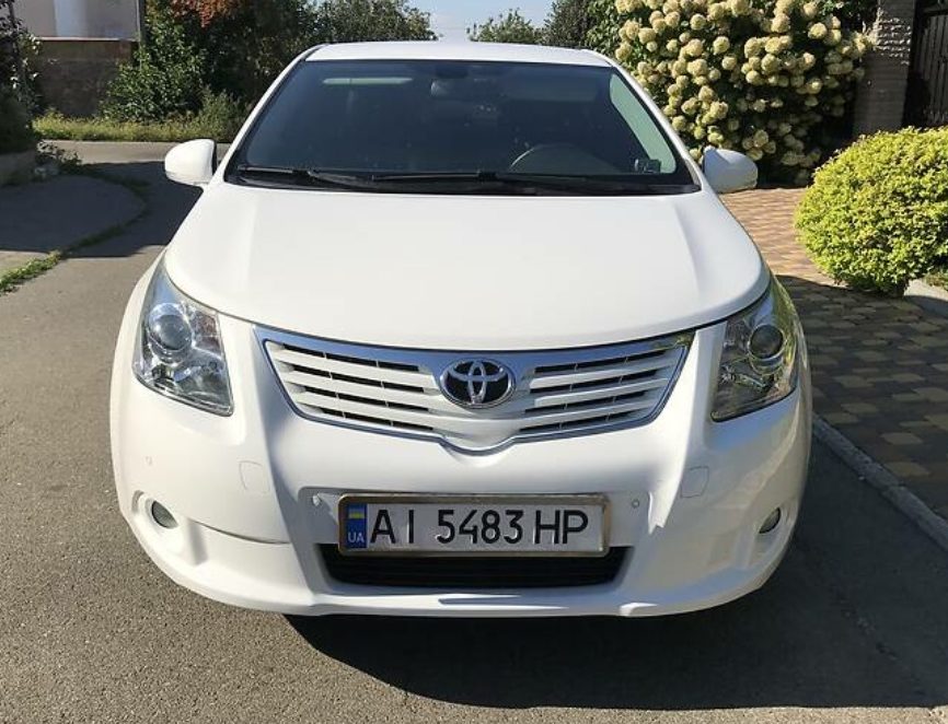 Toyota Avensis 2011