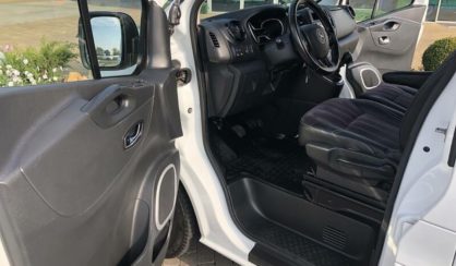 Opel Vivaro пасс. 2015