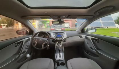 Hyundai Elantra 2013