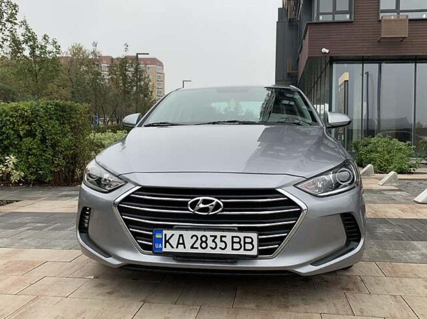 Hyundai Elantra 2016