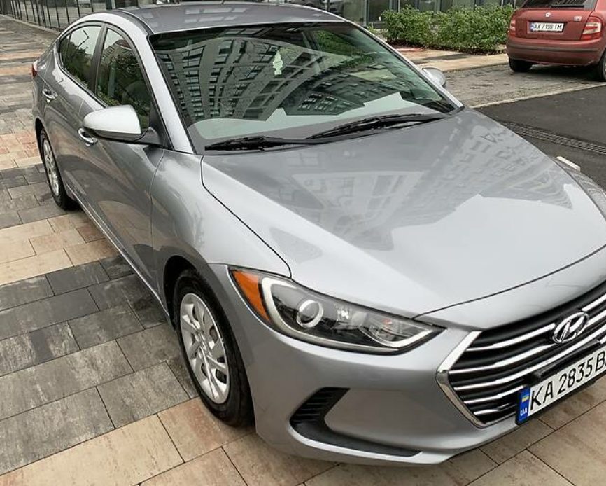 Hyundai Elantra 2016