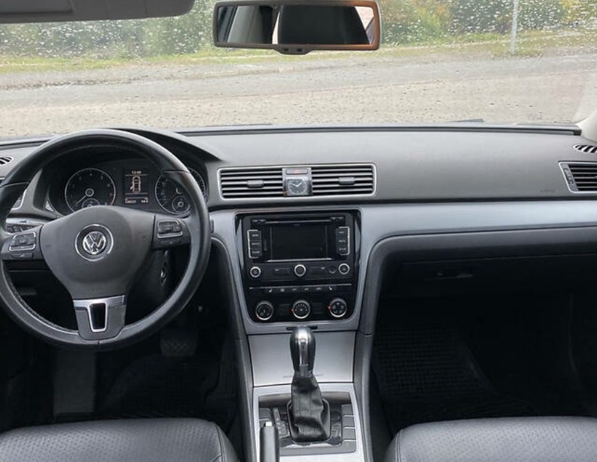 Volkswagen Passat B7 2013