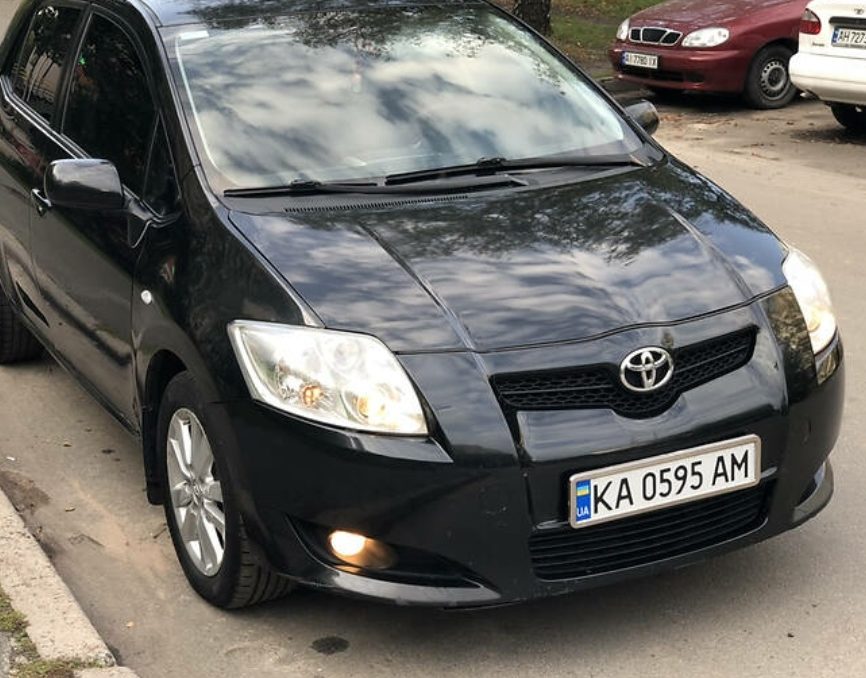 Toyota Auris 2012