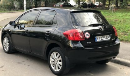 Toyota Auris 2012