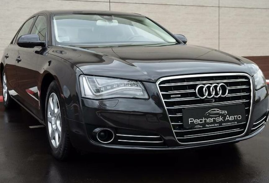 Audi A8 2012