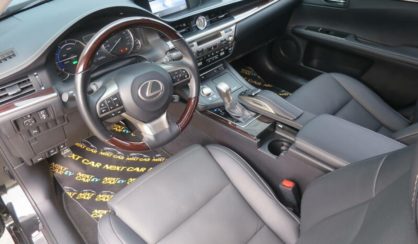 Lexus ES 300 2017