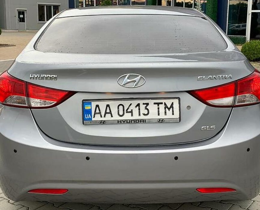 Hyundai Elantra 2013