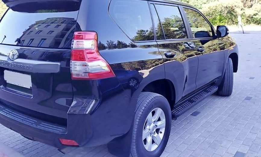 Toyota Land Cruiser Prado 2013