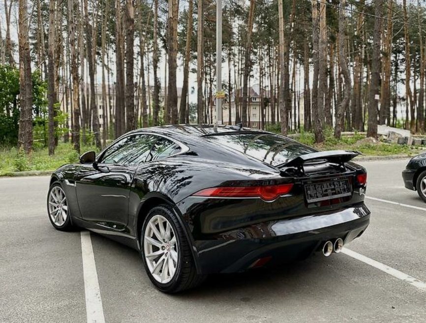 Jaguar F-Type 2016