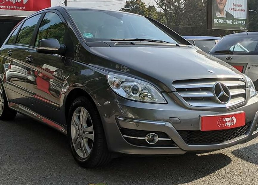 Mercedes-Benz B 200 2010