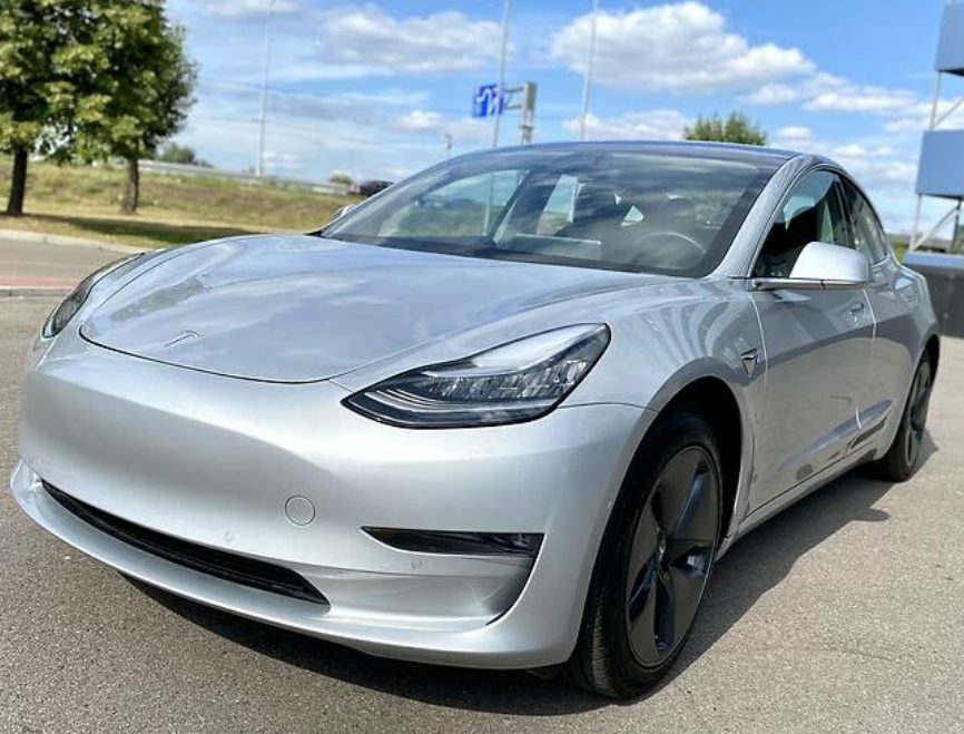 Tesla Model 3 2019