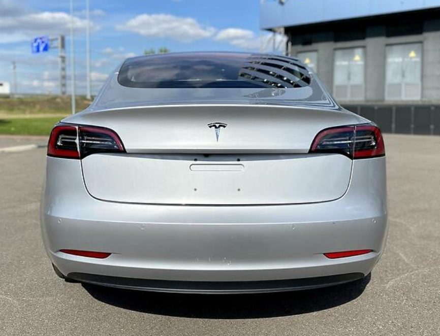 Tesla Model 3 2019