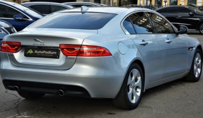 Jaguar XE 2016