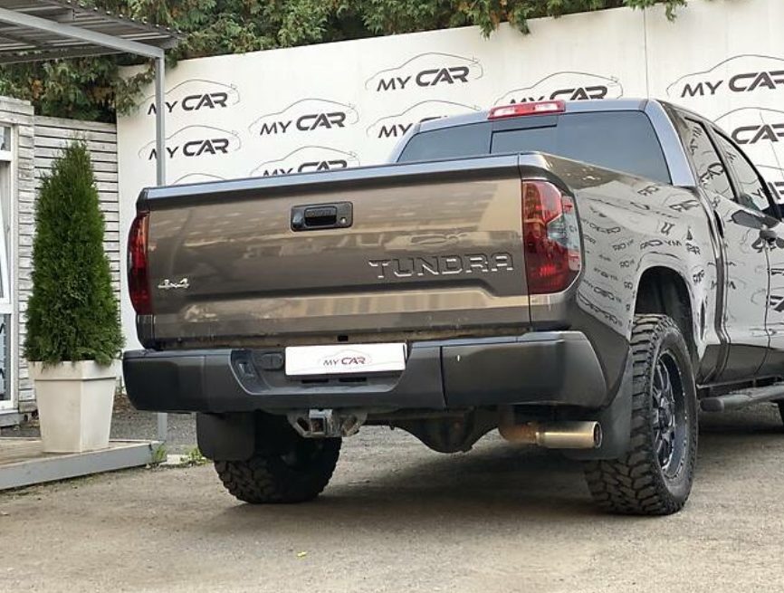 Toyota Tundra 2014