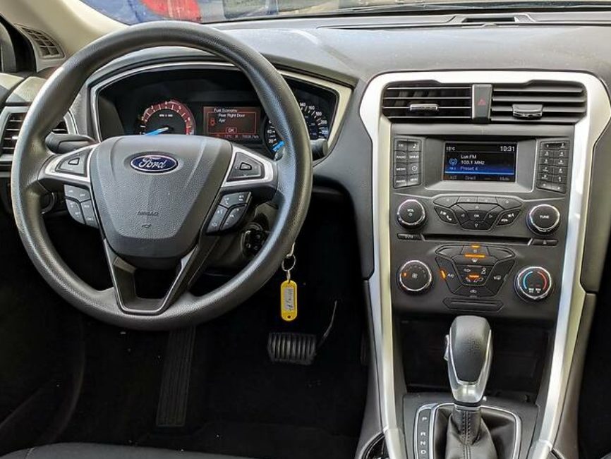 Ford Fusion 2016