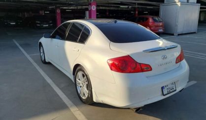 Infiniti G25 2011