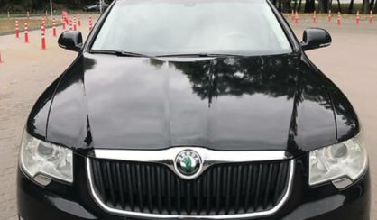 Skoda Superb 2011