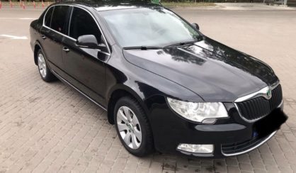 Skoda Superb 2011