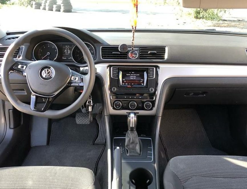 Volkswagen Passat B8 2016