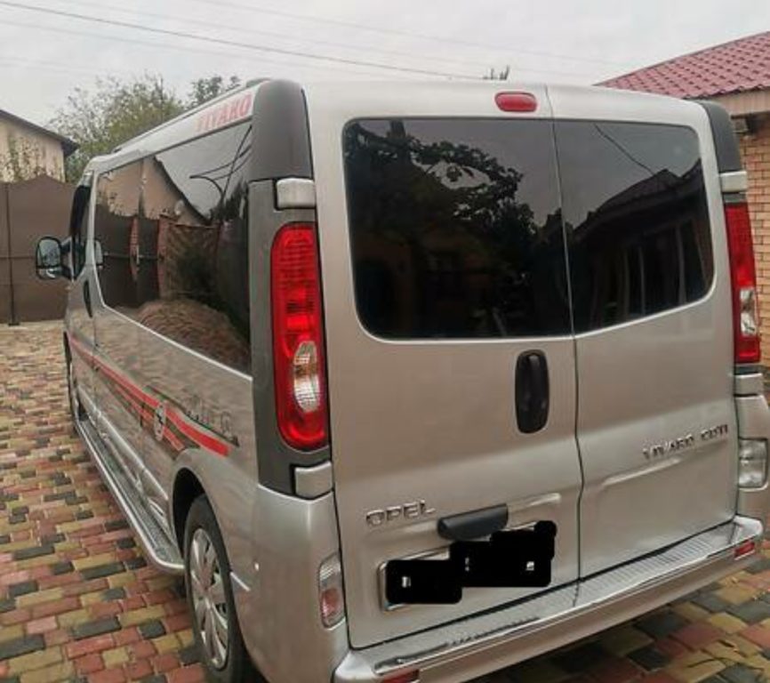 Opel Vivaro пасс. 2011