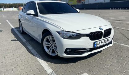 BMW 328 2016