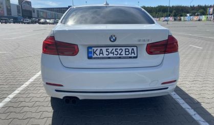 BMW 328 2016