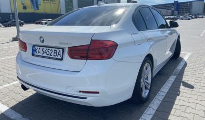 BMW 328 2016