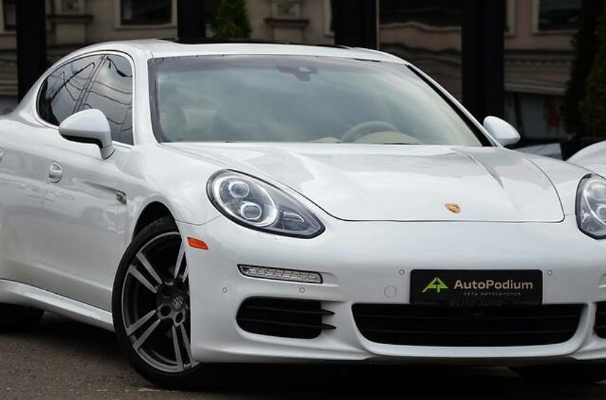 Porsche Panamera 2013