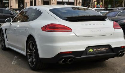 Porsche Panamera 2013