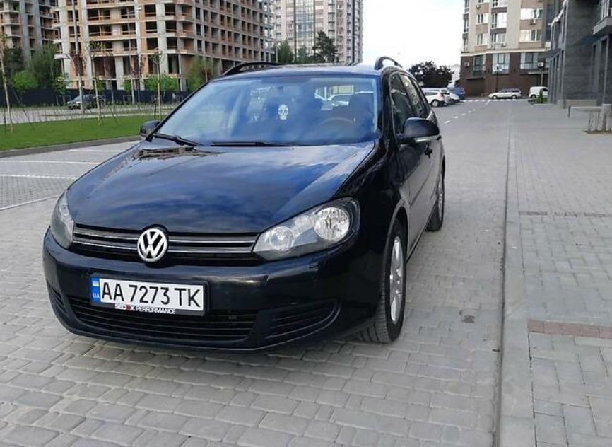 Volkswagen Golf VI 2011