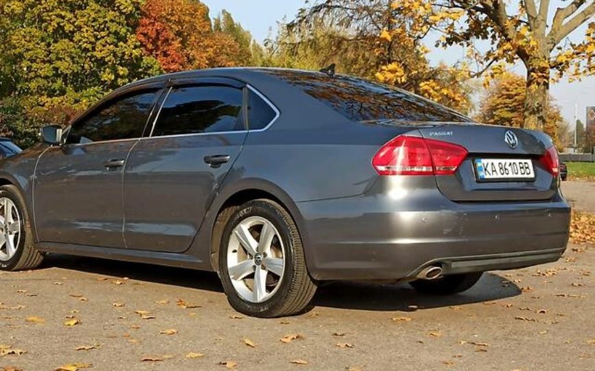 Volkswagen Passat B7 2012