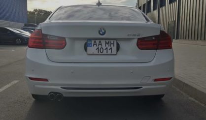 BMW 328 2013