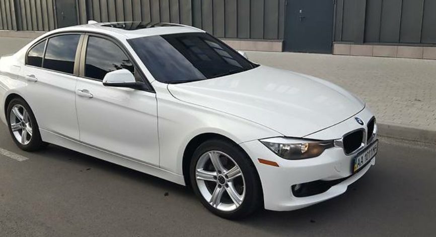 BMW 328 2013