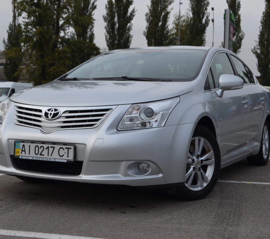 Toyota Avensis 2011