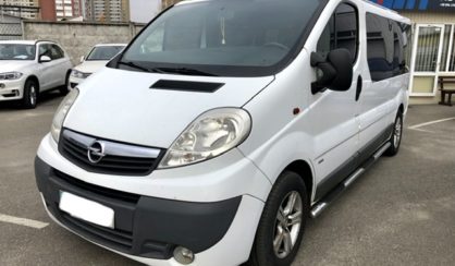 Opel Vivaro пасс. 2008