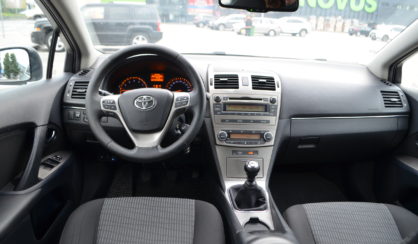 Toyota Avensis 2011