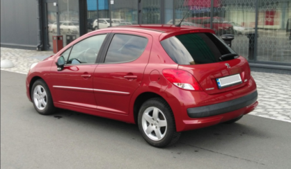 Peugeot 207 2011