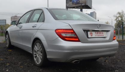 Mercedes-Benz C-Class 2011