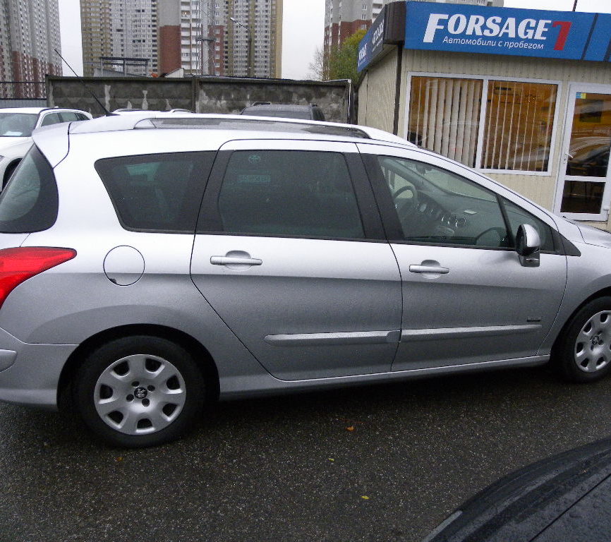 Peugeot 308 2011