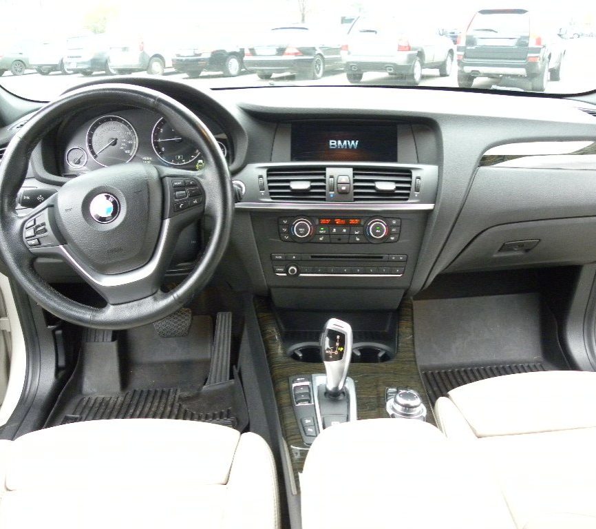 BMW X3 2012