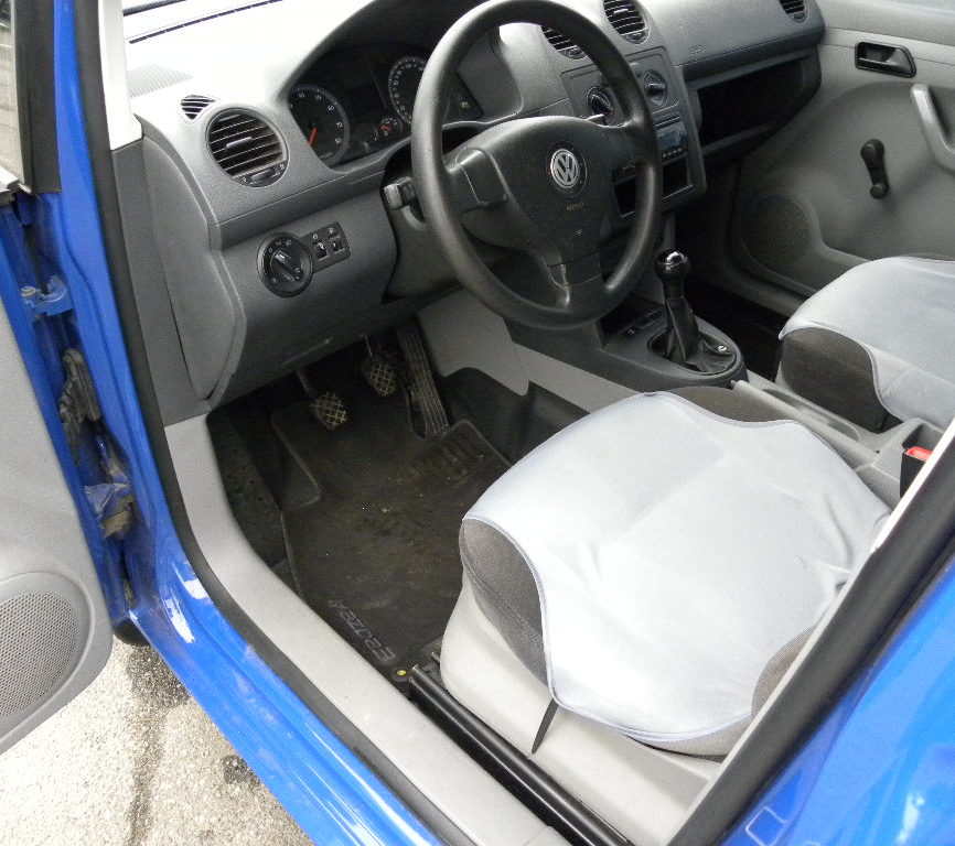 Volkswagen Caddy пасс. 2010