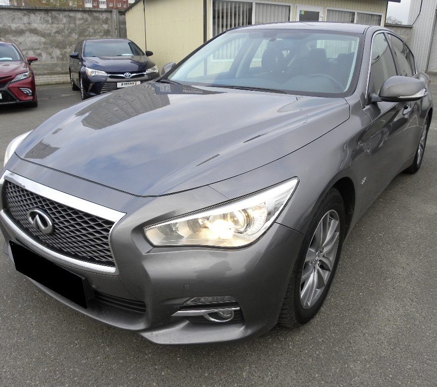 Infiniti Q50 2015