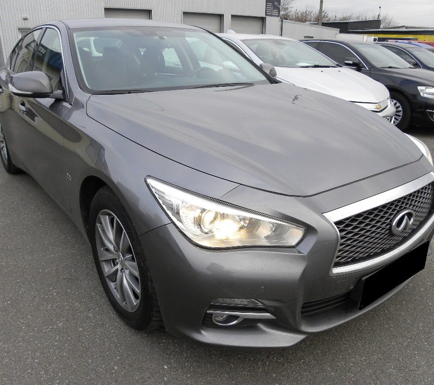 Infiniti Q50 2015