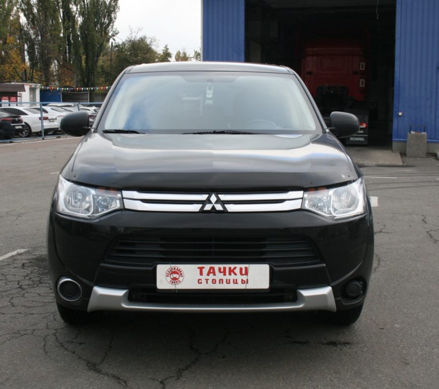 Mitsubishi Outlander 2014