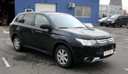 Mitsubishi Outlander 2014