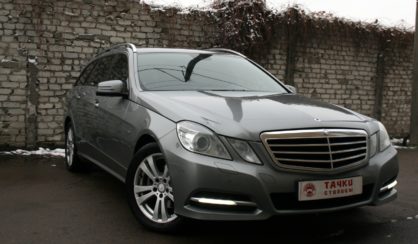 Mercedes-Benz E-Class 2010