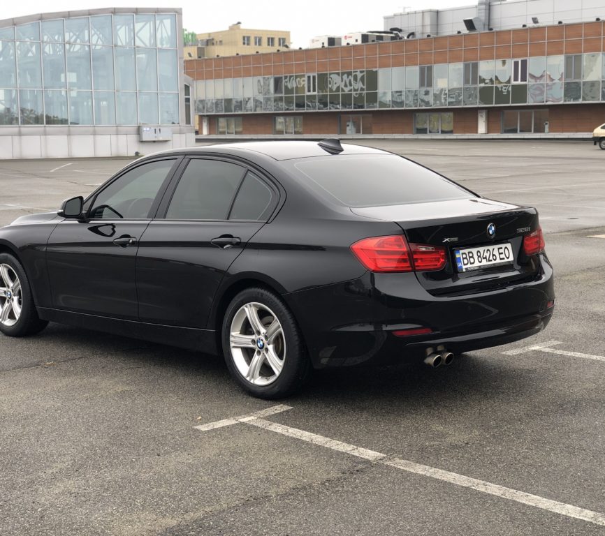 BMW 328 2014