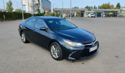 Toyota Camry 2015